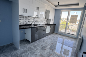 BEYLİKDÜZÜ KAVAKLI 3+1 KİRALIK DAİRE